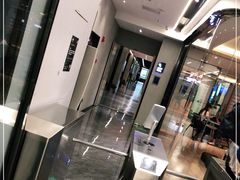 -懒人Club健身(卓越时代广场店)