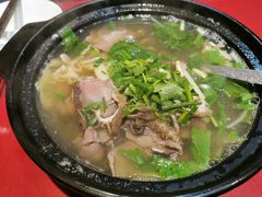 -谢老五跷脚牛肉·非遗传承店
