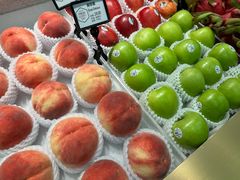 -每日新鲜水果吧(芮欧百货店)