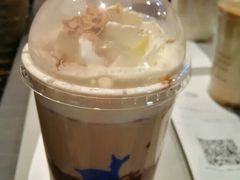 小火山阿华田厚乳-瑞幸咖啡(南丰汇商场店)