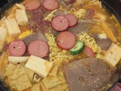 -炙韩料理·部队锅专门店