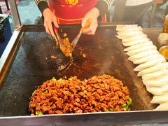 -正宁路小吃夜市