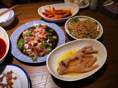 -二孃鸡爪爪(东风路总店)