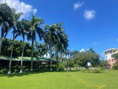 -侯臣咖啡文化村