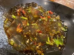 青岛凉粉-老东镇啤酒屋海鲜加工·蒸汽海鲜·海鲜烧烤(台东店)