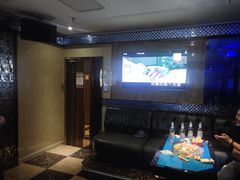 -唱吧麦颂KTV(东胜港悦广场店)