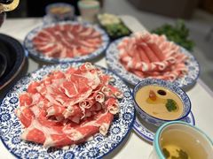 -一只羊·铜锅涮羊肉烧烤