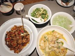 -山涧肴·湘味家肴(松岗满纷天地店)