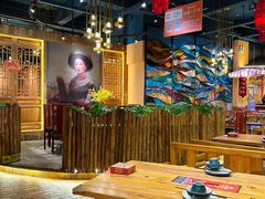 -老滇山寨•云南特色菜•地方菜•民族风情歌舞表演(金碧店)