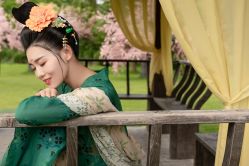 -盘子女人坊生日照·摄影馆(浦东店)