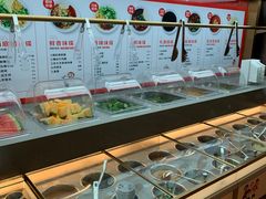 自助调料区-海底捞火锅(河东万达广场店)