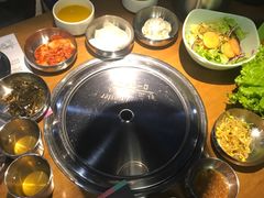 -老炉家木炭烤肉(长江国际店)