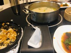 -煲王粤菜餐厅(中侨中心店)