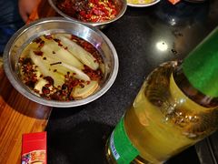 -地锅公社·现炒地锅鸡·地锅鱼·夜宵(罗锦路店)