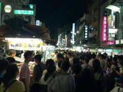 -六合夜市