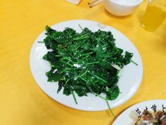 -荣生萝卜汤饭店