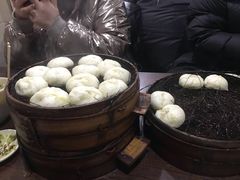 -舒小笼松针小笼包