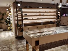 -茂昌眼镜(南京东路店)