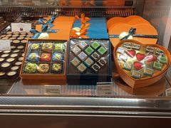 -VENCHI 闻绮(北京汉光店)