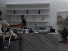 -UNI UNI(环亚凯瑟琳店)