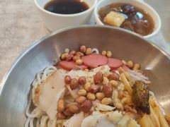 -红鼻子桂林米粉(金唐新光界店)