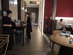 -鸽子侯·家宴·平价海鲜(绿地店)