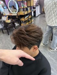 -藤野造型烫染·漂发