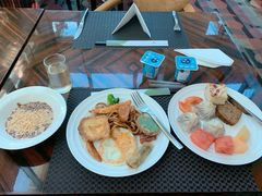 -君来湖滨饭店·玫瑰园
