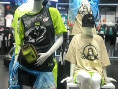-李宁(苏州中心店)