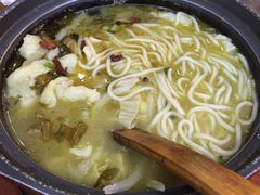 -周鱼小馆石锅酸菜鱼(活力汇店)