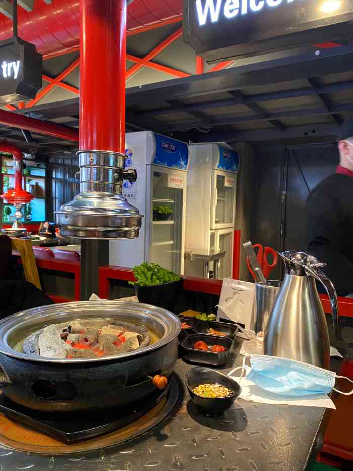 平安三千里烤肉(南新华街店)-"这家店应该是老店了吧,感觉在这开了好