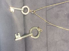 -Tiffany & Co.蒂芙尼
(杭州大厦店)