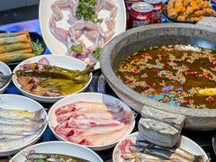 -石锅苗苗鱼(武汉首店)