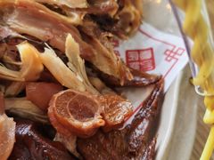 -乔家小院•本地小海鲜•非遗驴肉(万年泉路店)