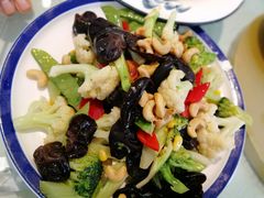 -肘子酥·天津菜·特色捞面(德云社店)