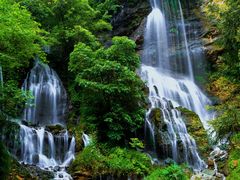 -梭布垭石林景区