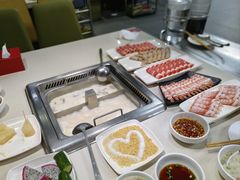 -海底捞火锅(吾悦国际广场店)