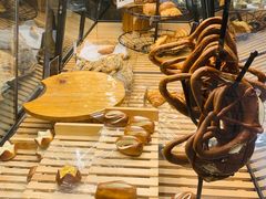 -Dough&Joe团憩(瑞虹天地月亮湾店)