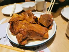 -关东小磨东北菜(上海长风大悦城店)