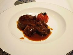 洋葱红酒烩牛尾-Yan Ting 宴庭中餐厅(上海静安瑞吉酒店)