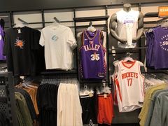 -NIKE上海青浦优选体验店