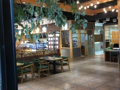 大堂-劳顶笨咖啡(益华广场店)