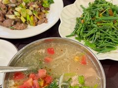 -巍山𤆵肉饵丝
