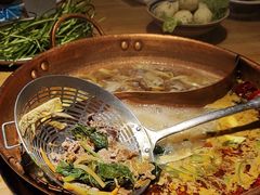 -洱火云南酸菜牛肉火锅(石景山当代商城店)