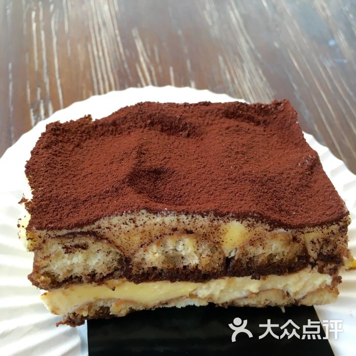 红跑车coffee图片 - 第1张