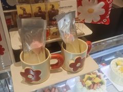 -花花卷卷·鲜食蛋糕(静安久光百货店)