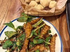 -云阿蛮云南生烫牛肉米线(奉贤路店)