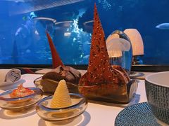 -迪拜帆船酒店海底餐厅