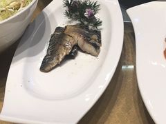 -筠咖啡西餐厅(上海国展宝龙丽筠酒店)