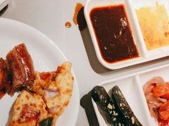 -山焱·炭火自助烤肉(周浦万达店)